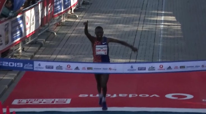 41. İstanbul Maratonu'nda zafer Kenyalı atlet Kibet’in
