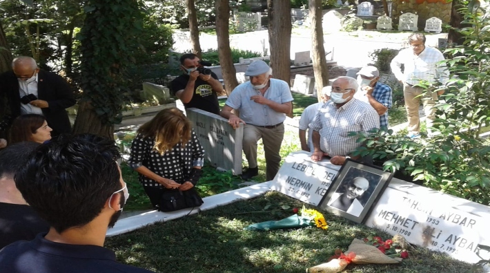Mehmet Ali Aybar mezarı başında anıldı
