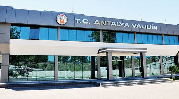 Antalya Valiliği laiklik mitingini yasakladı!