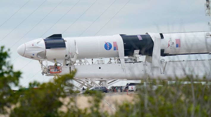 SpaceX’in gönderdiği astronotlar Dünya’ya dönüyor
