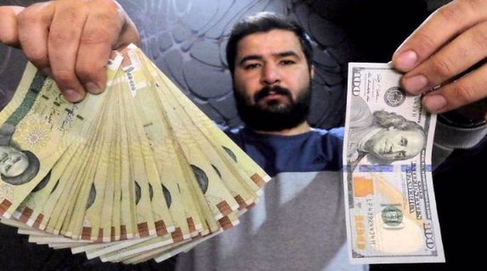 İran'da 1 dolar 19 bin tümeni aşarak tarihi rekorunu kırdı