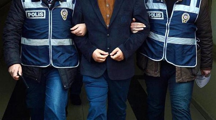 Samsun'da 6 öğretmen tutuklandı