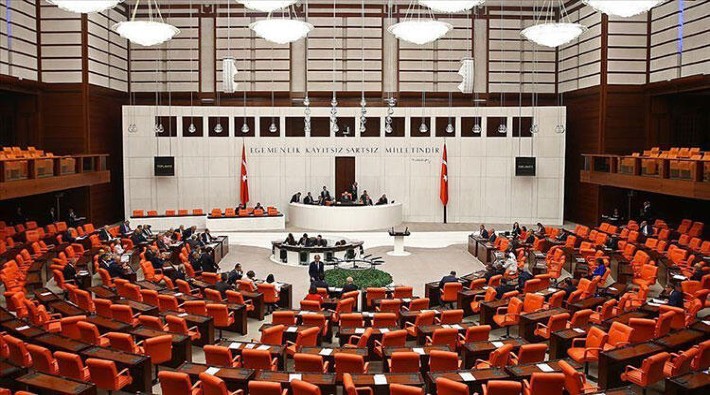 HDP'li ve CHP'li milletvekilleri hakkında fezleke