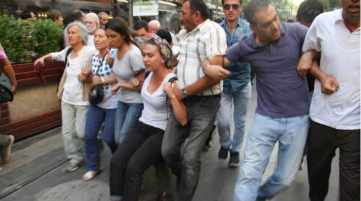 Ankara'da 'işimizi geri istiyoruz' eyleminde 3 kişi gözaltına alındı