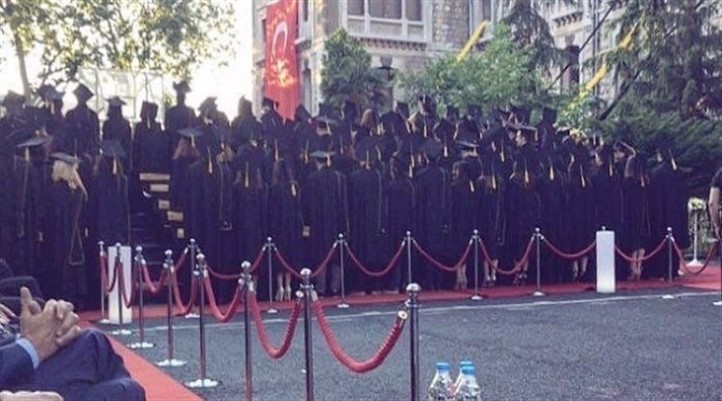 Eskişehir'deki üç lise de isyana katıldı: Korkma la biziz liseliler!
