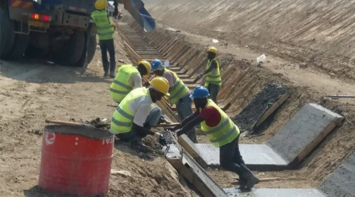 Yapı Merkezi Tanzanya şantiyesinde insanlık dışı çalışma koşulları: Mayıstan beri maaş verilmiyor