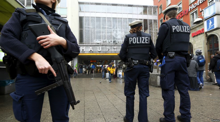 Almanya'da IŞİD operasyonu: 3 kişi gözaltına alındı