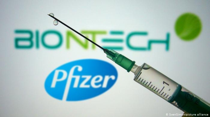 AB, Pfizer ve BioNTech'in aşısından 300 milyon doz daha satın alıyor 