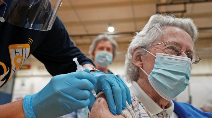ABD'de aşı olanlara maske zorunluluğu kalkıyor