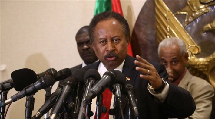 Sudan’da darbecilerden geri adım: Başbakan Hamduk görevine geri dönüyor