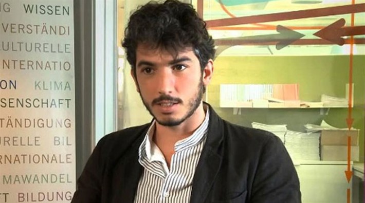 Açlık grevine başlayan İtalyan gazeteci Del Grande sınır dışı edildi
