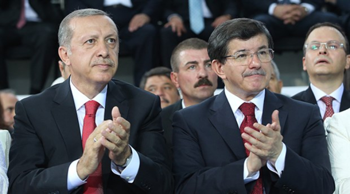 Davutoğlu'nun ekibinden Ömer Ünal: Yeni parti kasımda ilan edilecek