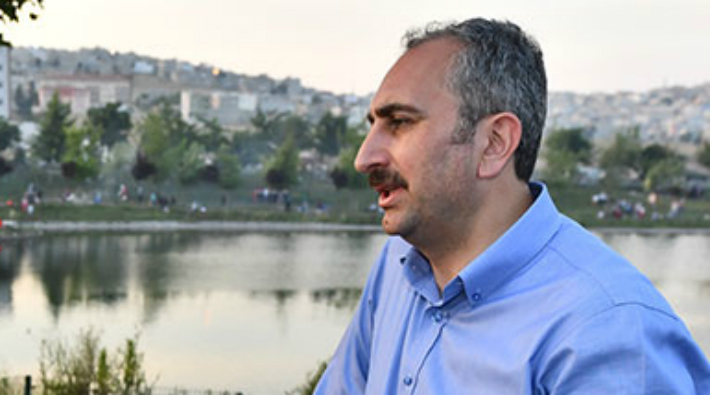 Adalet Bakanı Gül: Demirtaş CHP istedi diye hapiste