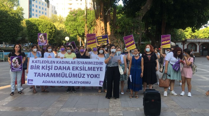 Adana’da kadın cinayetlerine karşı eylem