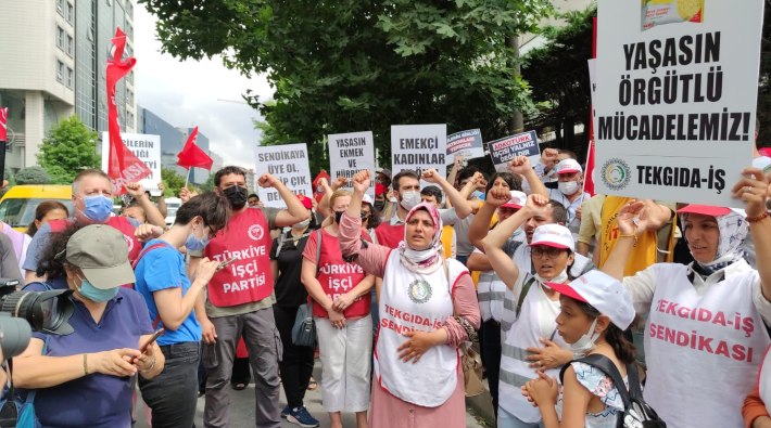 Sendikalaştığı için işten çıkarılan Adkoturk işçileri direnişin 85. gününde İstanbul'da