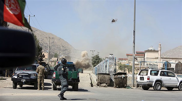 Afganistan'da Canlı Yayında Cumhurbaşkanlığı Sarayı'na Saldırı!