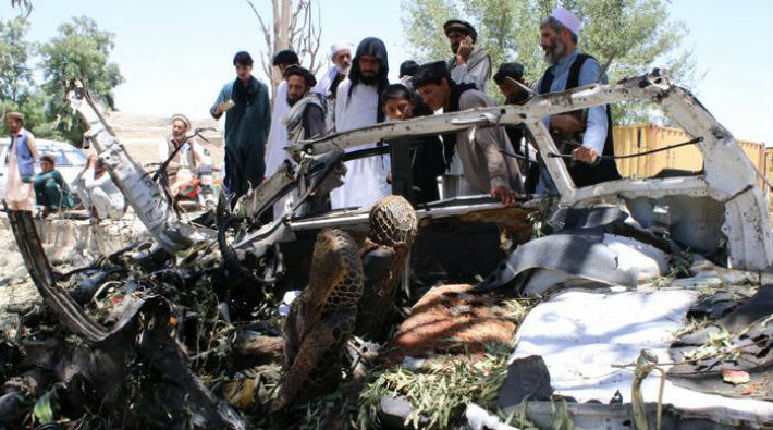Afganistan'da iki ayrı bombalı saldırı