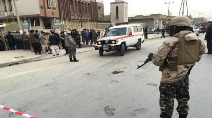 Afganistan'da intihar saldırısı: Çok sayıda ölü var