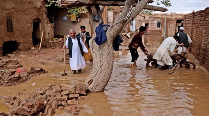 Afganistan'daki sel felaketinde 70 kişi hayatını kaybetti