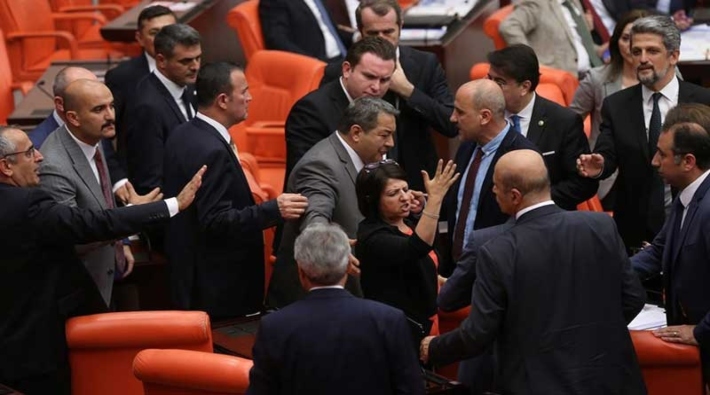 Ahmet Şık'ın sözleri AKP'lileri rahatsız etti