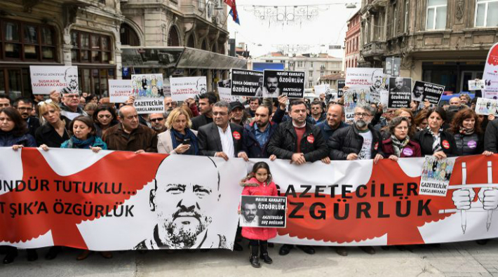 AKP tutuklu gazetecileri AİHM'e açıklayamıyor