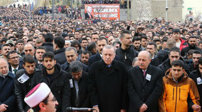 AKP asker cenazesini Erdoğan mitingine dönüştürdü
