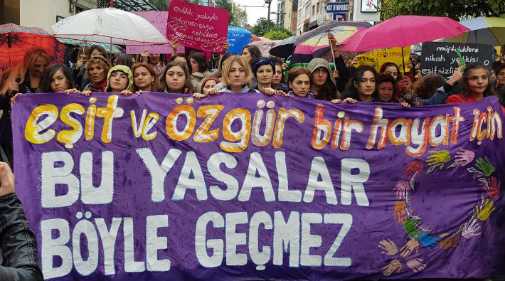 VİDEO HABER | Av. Yelda Koçak: AKP ne yaparsa kadın aleyhine yapar