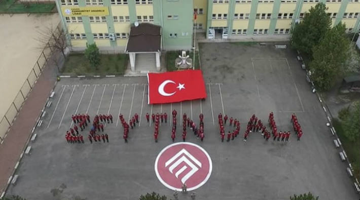 AKP savaşı okullara indirdi: Öğrencileri propaganda malzemesi yapıyorlar!
