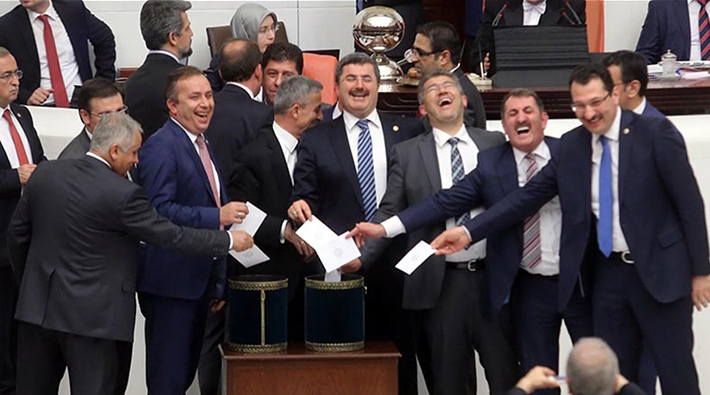 AKP ülkeyi 62 milyar dolara sattı! Özelleştirmeler neticesinde 273 kurumun 268'inde kamu payı kalmadı