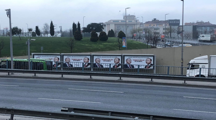 AKP kaybettiği seçimin ardından 'Kazandık' afişleri astırmaya devam ediyor