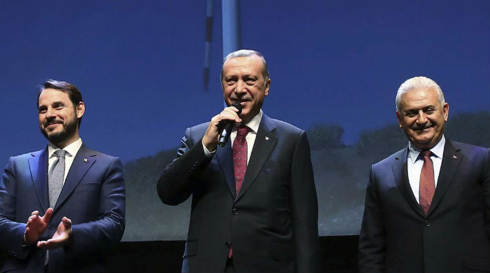 AKP'den 'Paradise Papers' savunması: Türkiye'de vergi ödüyorlar