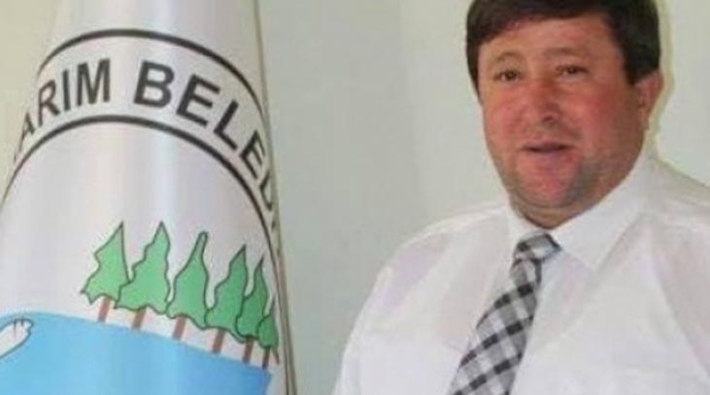 AKP'li belediye başkanı Covid-19 nedeniyle hayatını kaybetti