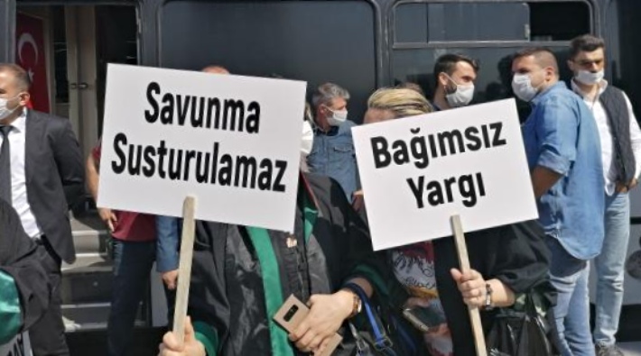 AKP'nin 'çoklu baro' teklifi Adalet Komisyonu'nda kabul edildi