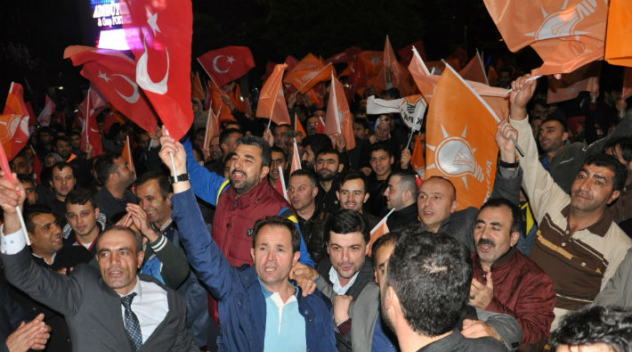 'AKP’nin genel oy oranı yüzde 34’lere düştü'
