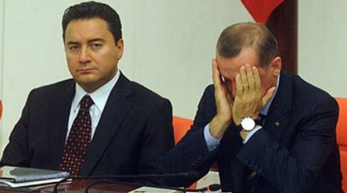 Ali Babacan, kurucusu olduğu AKP'den istifa etti!
