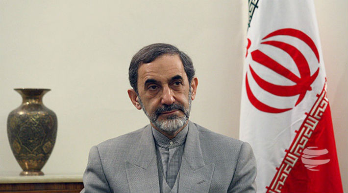 İran'ın dini lideri Hamaney'in baş danışmanında koronavirüs tespit edildi