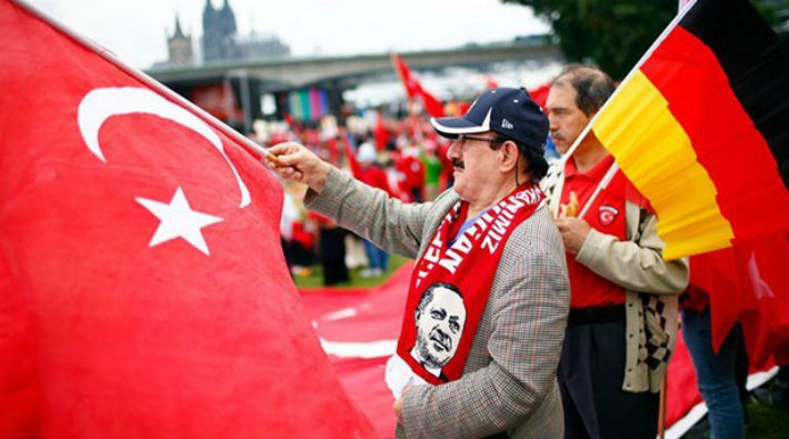 Almanların yüzde 95’i Türkiye’ye güvenmiyor