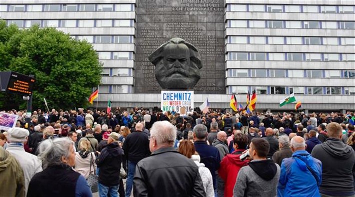 Almanya Diken Üstünde: Chemnitz Her Yerde