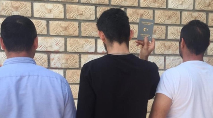 Almanya'dan Türkiye vatandaşları için 'gri pasaport' kararı