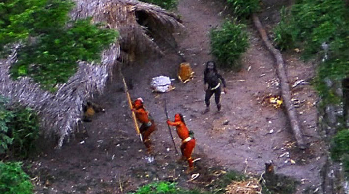 Brezilya'da altın arayıcıları bir kabileyi katletti