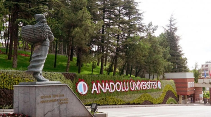 Anadolu Üniversitesi'nden ortaya karışık örgüt: 'Masonik-FETÖ’cü-Marksist Cephe'
