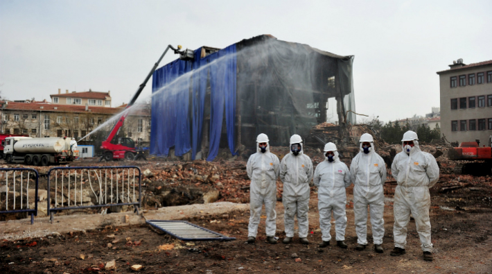 Ankara'da asbest tehlikesi saçan havagazı fabrikasının yıkımı mahkeme tarafından durduruldu