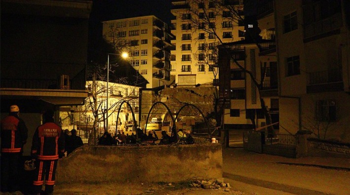 Ankara'da çökme riski nedeniyle 21 bina boşaltıldı