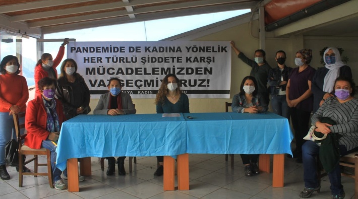 Antalya Kadın Platformu: Kadınlar ev içi şiddete karşı savunmasız bırakıldı