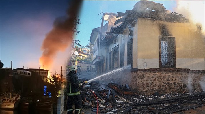 Antalya Kaleiçi'nde yangın: 4 saat sonra kontrol altına alınabildi