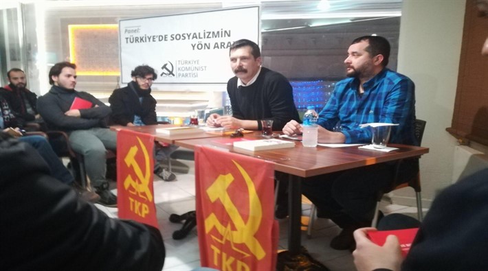 Antalya'da 'Sosyalizmin Yön Arayışı' paneli:  Devrimci atılımın zamanı gelmiştir