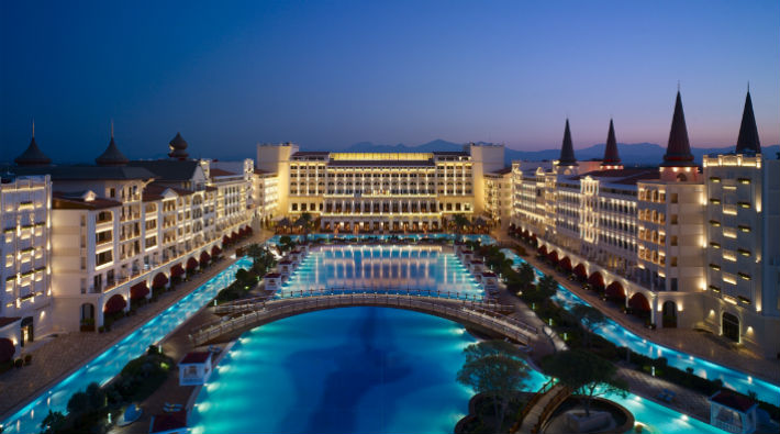Antalya'daki dev otelin suyu kesildi