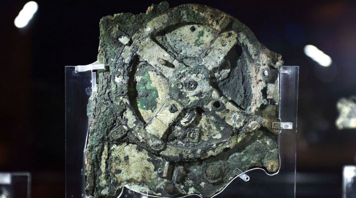 Antikythera mekanizması: 2000 yıllık bir bilgisayar