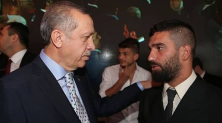 Arda Turan: Hastaneye samimiyetimi göstermek için silahla gittim