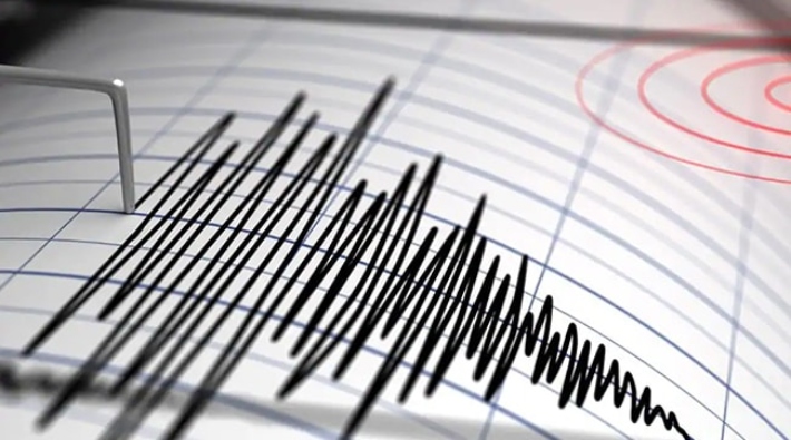 Arnavutluk'ta 4,5 büyüklüğünde deprem